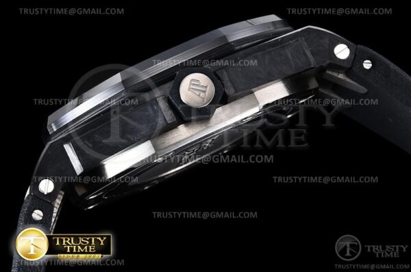 AP0610 - Royal Oak Diver - Image 20