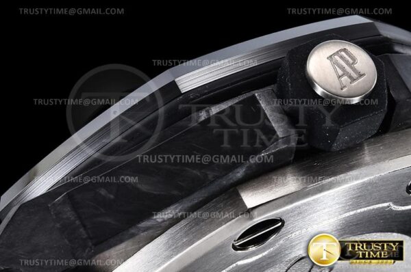 AP0610 - Royal Oak Diver - Image 11