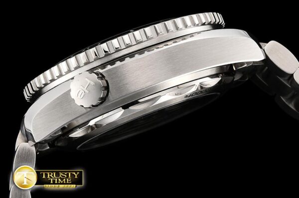 OMG0625C - Planet Ocean Chrono - Image 22