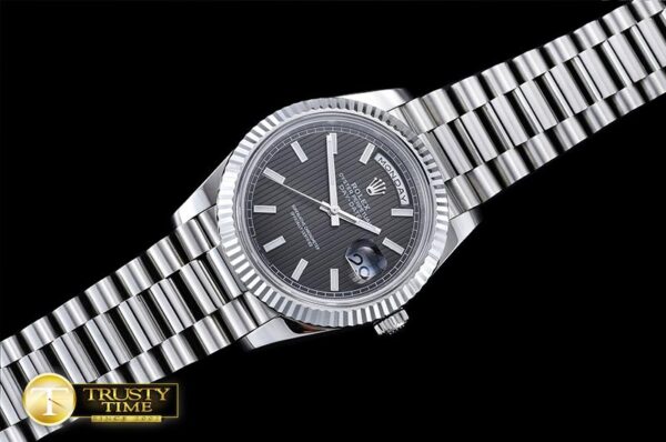 RDD0202B - DayDate 40mm - Image 2